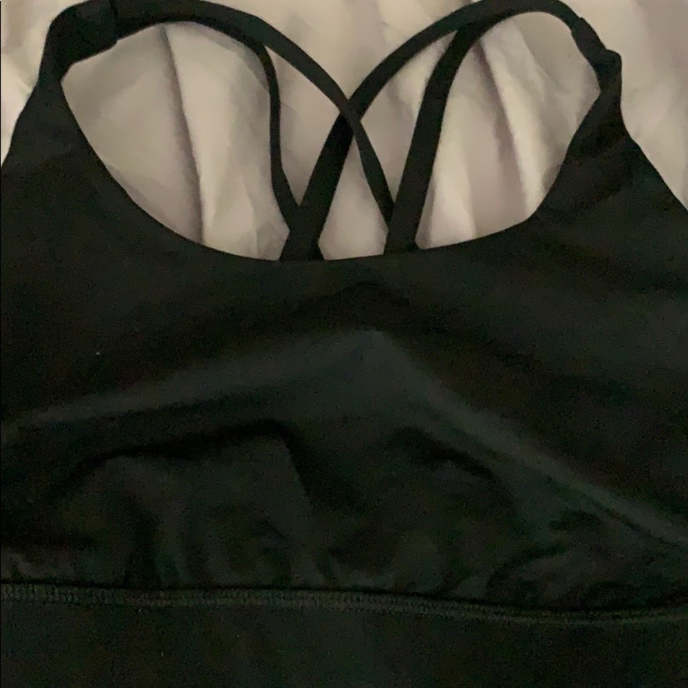 Lululemon energy bra.